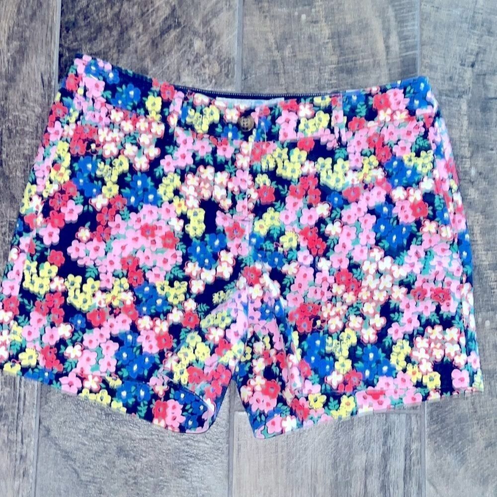 Boden colorful floral shorts